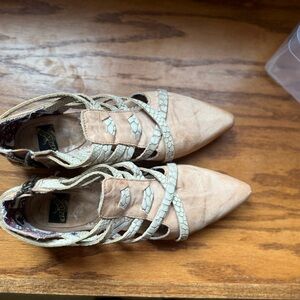 Freebird Emory Flats - EUC